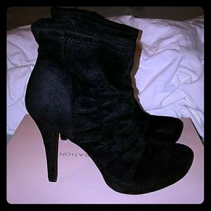 BCBGeneration booties